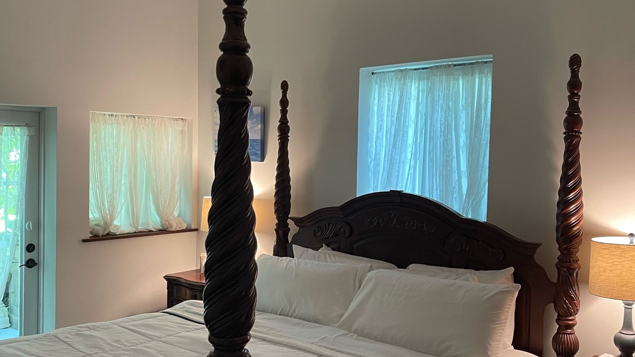Photo of Bedroom in Southwest Coconut Grove