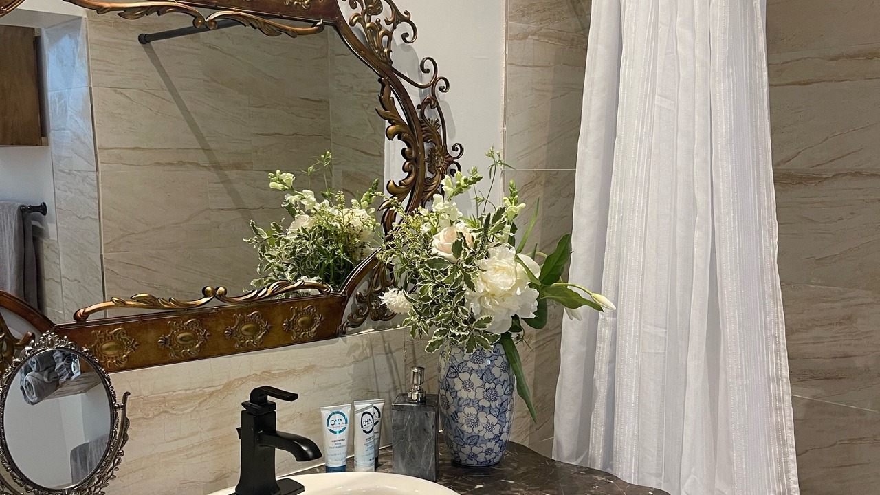 Photo of Bathroom in Southwest Coconut Grove