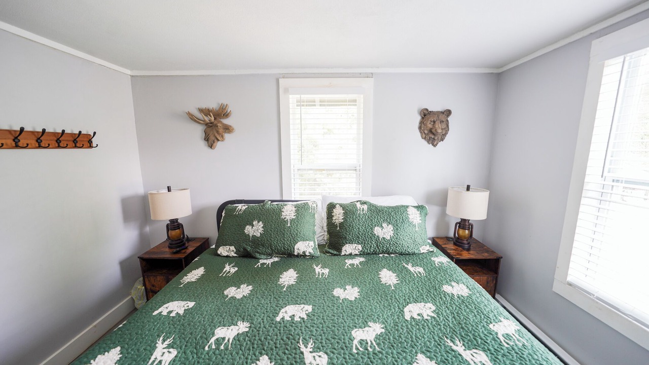 Photo of Bedroom in Boonville
