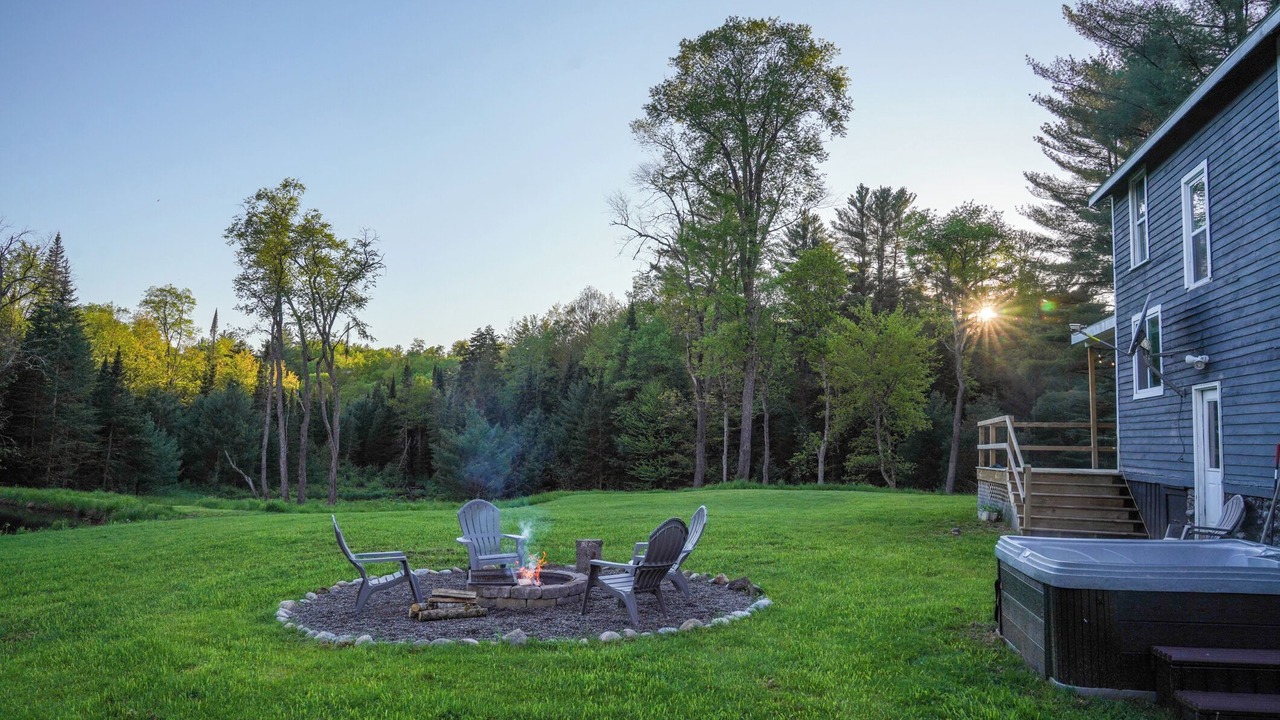 Photo of Outdoor in Boonville