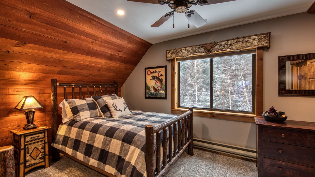 Photo of Bedroom in Lake Placid
