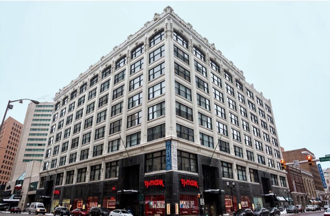 Photo of Outdoor in Mile Square