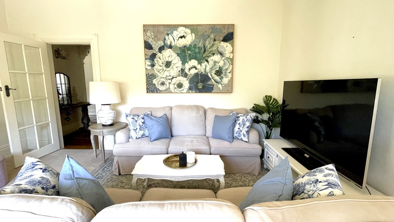Photo of Livingroom in Parkes