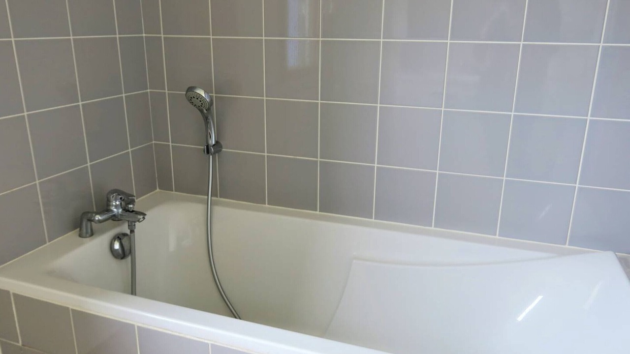 Photo of Bathroom in Tregastel