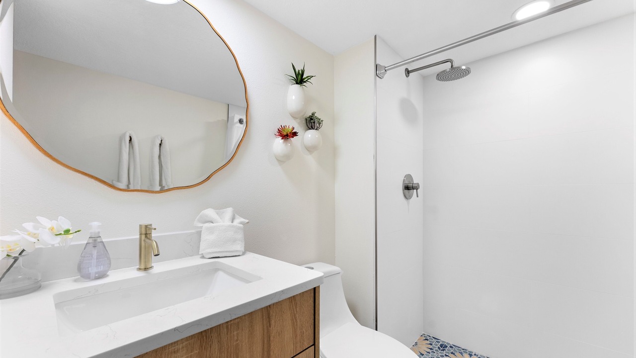 Photo of Bathroom in Avon By The Sea