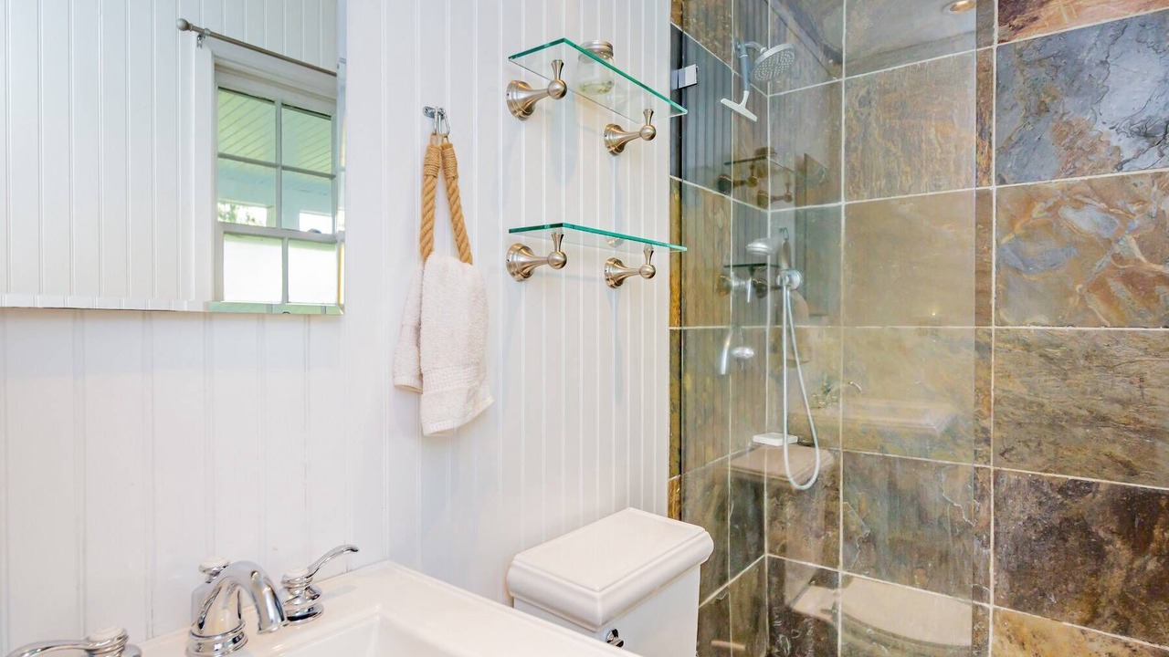 Photo of Bathroom in Suffolk County