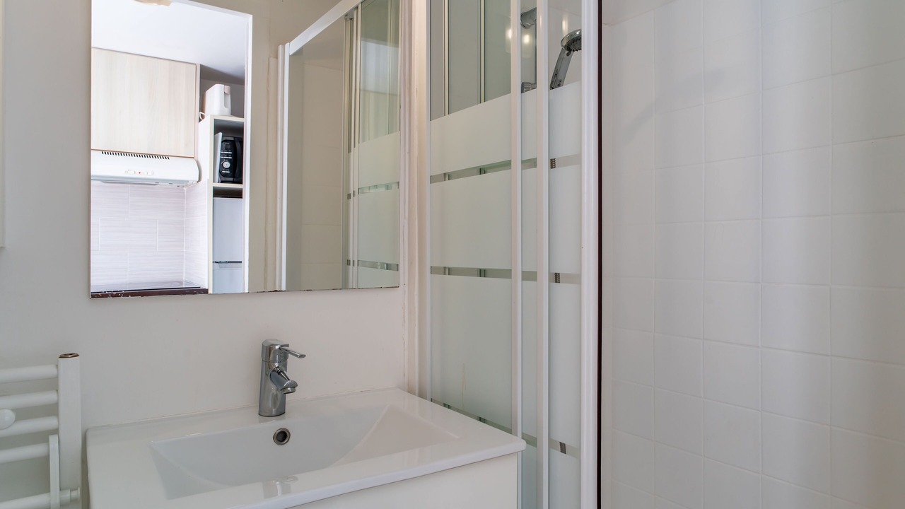 Photo of Bathroom in Guidel-Plages