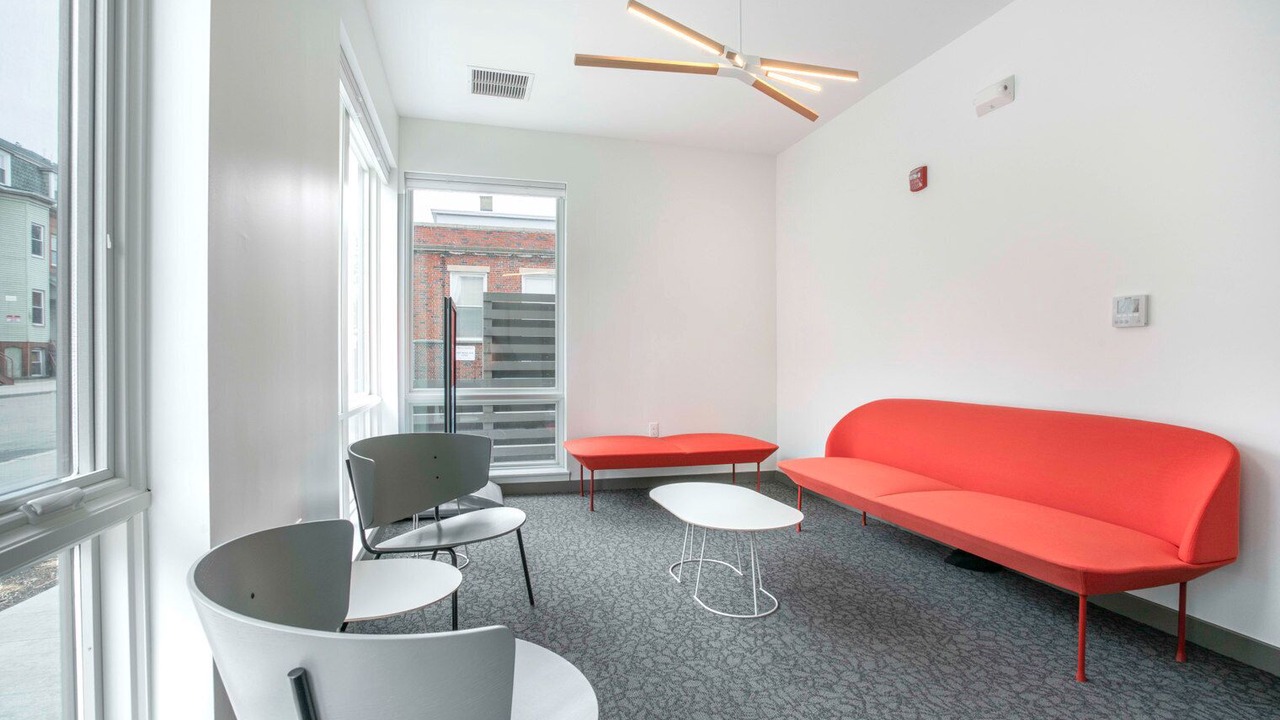 Photo of Livingroom in Central Square