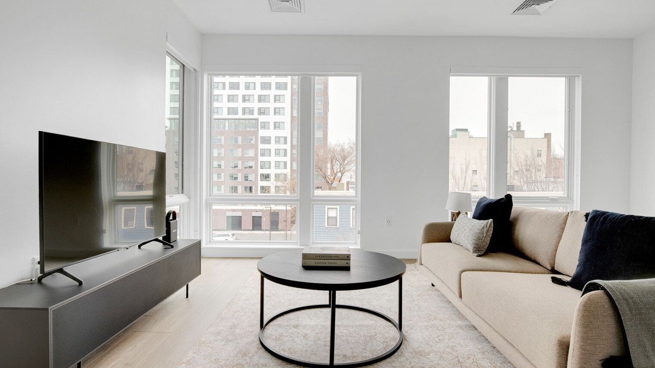 Photo of Livingroom in Central Square