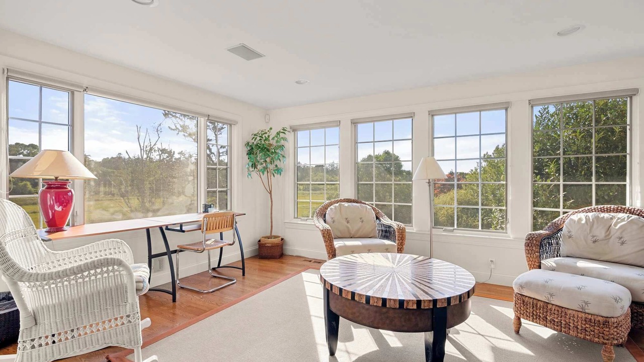 Photo of Livingroom in Barnstable