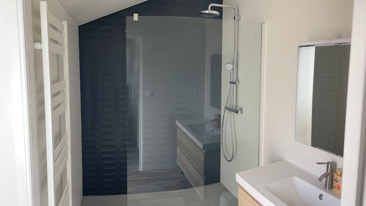 Photo of Bathroom in Lezardrieux