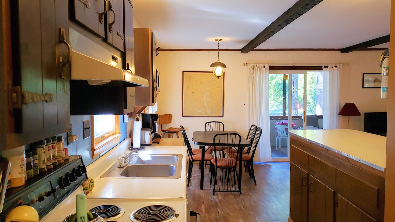 Photo of Kitchen in Piney Island