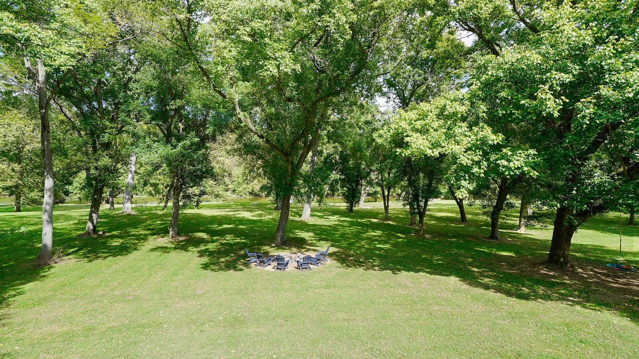 Photo of Outdoor in Fishers Hill