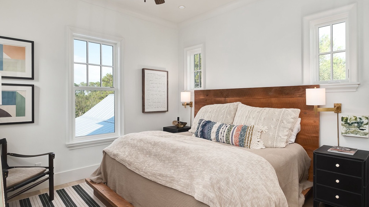 Photo of Bedroom in Seagrove Beach