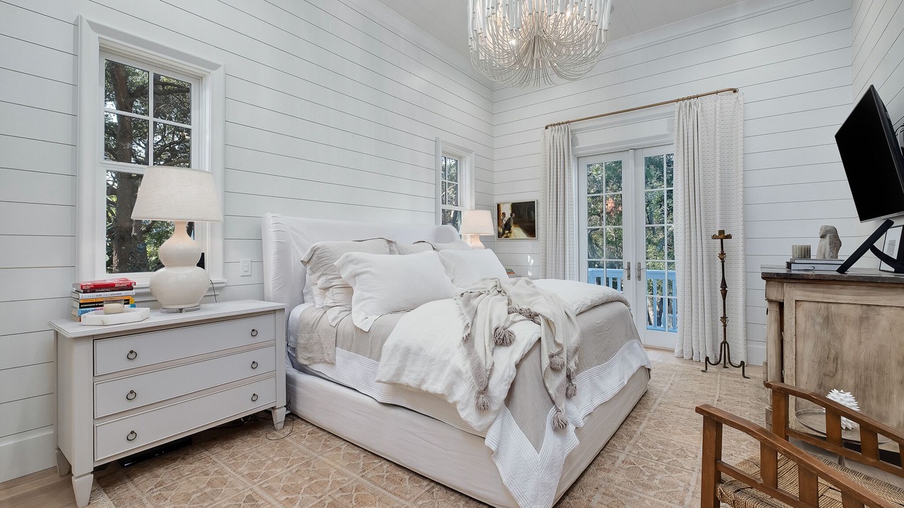 Photo of Bedroom in Seagrove Beach