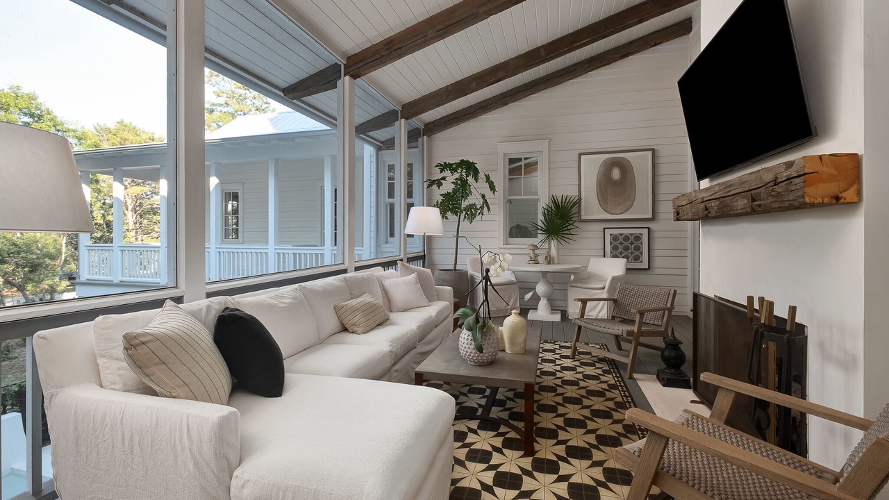 Photo of Livingroom in Seagrove Beach