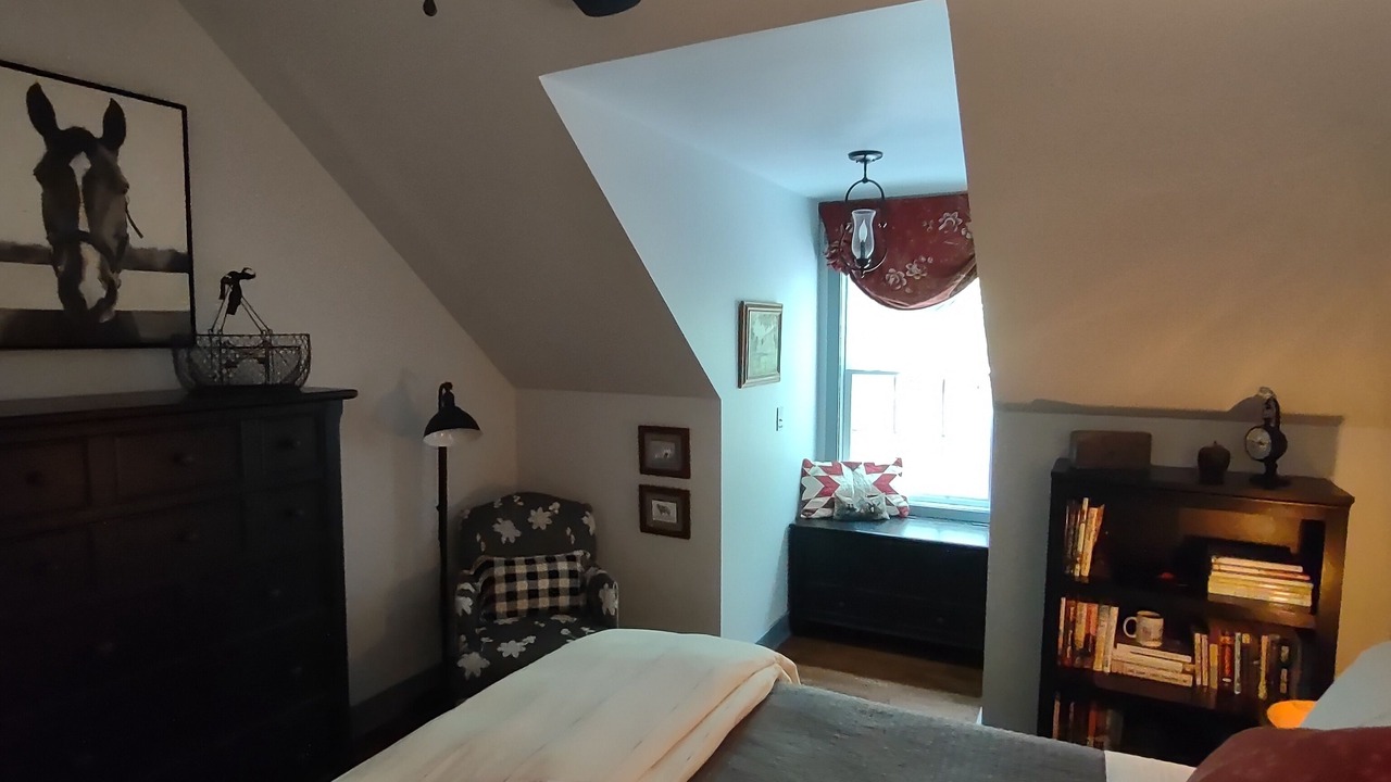Photo of Bedroom in Lexington