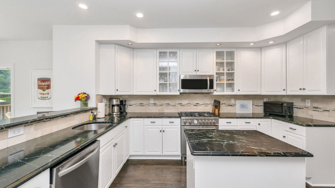 Photo of Kitchen in Westhampton