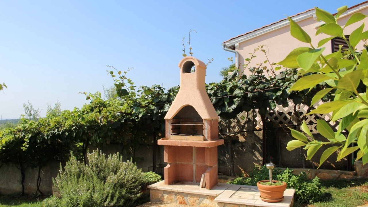 Photo of Outdoor in Fuskulin