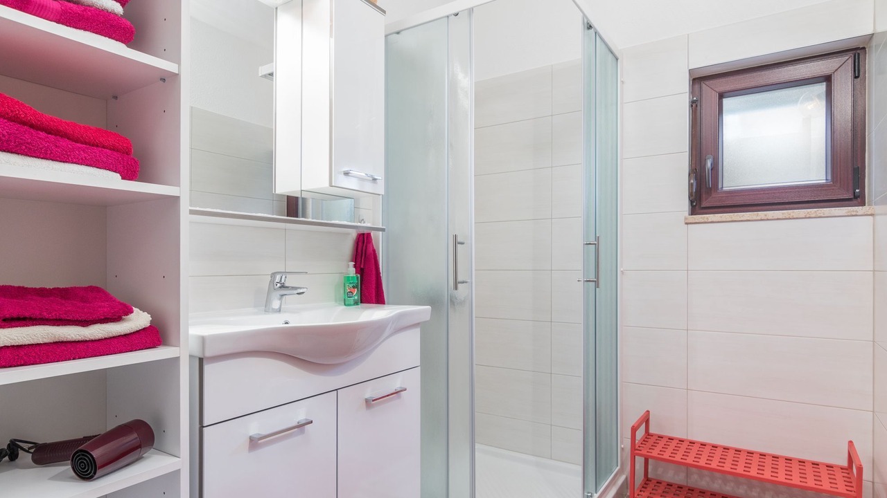 Photo of Bathroom in Fuskulin