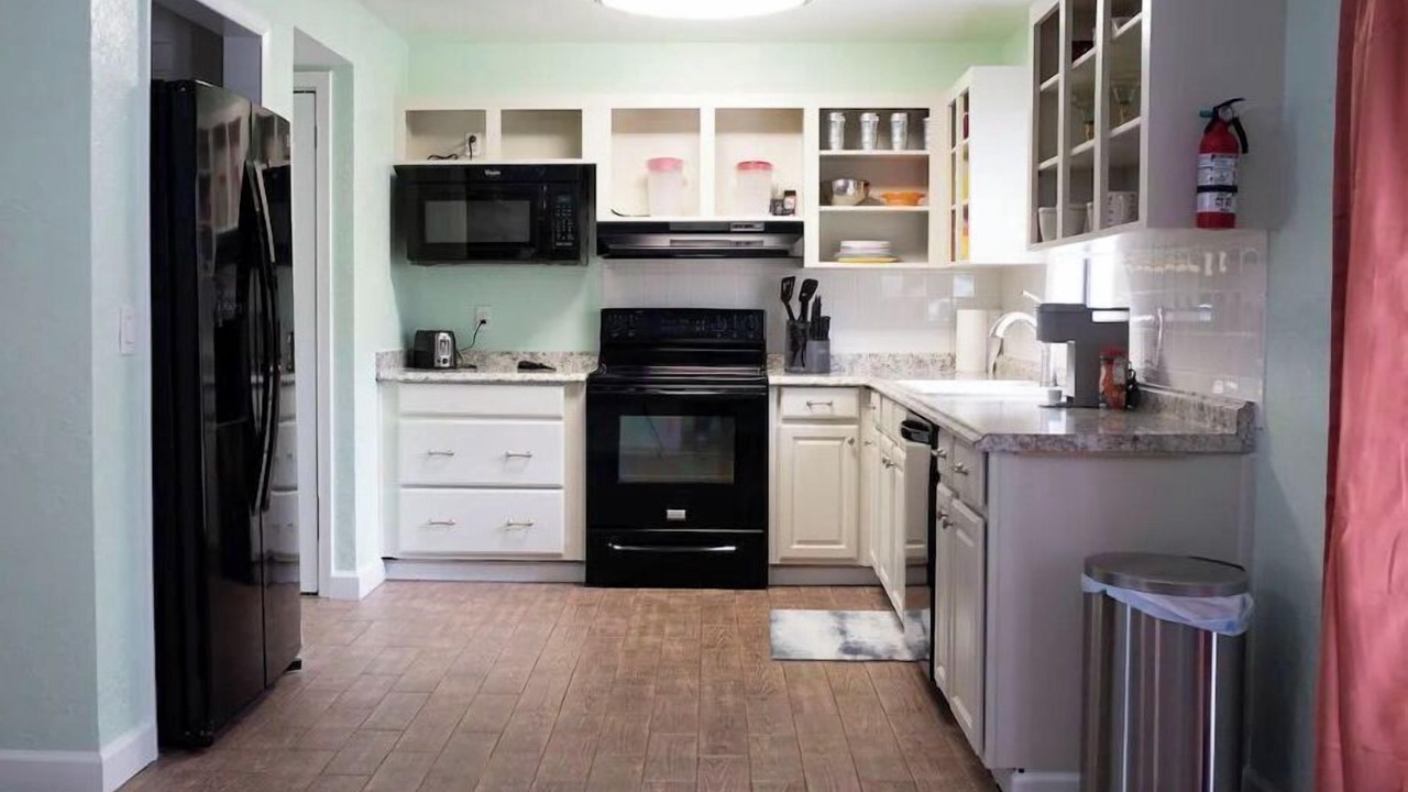 Photo of Kitchen in Port Saint John