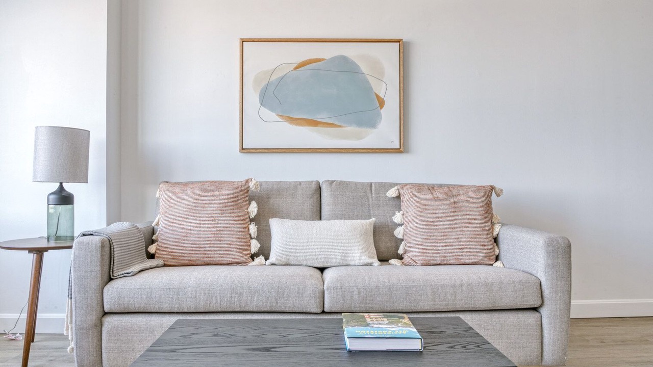 Photo of Livingroom in Cambridgeport
