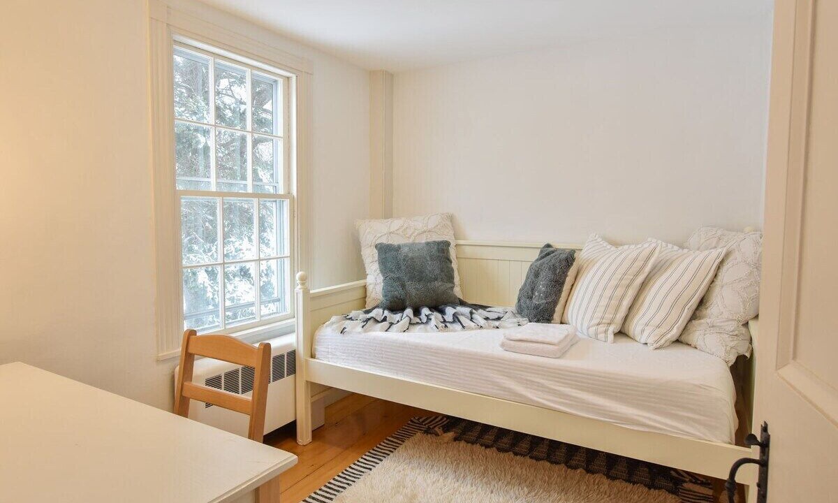 Photo of Bedroom in Cummaquid