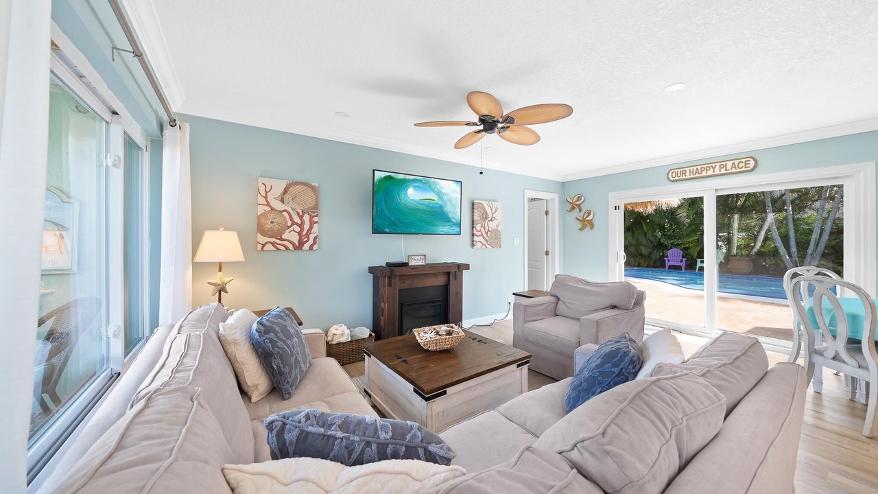 Photo of Livingroom in Cocoa Beach