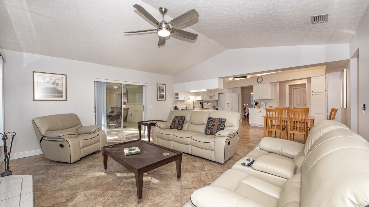 Photo of Livingroom in East County Civic Group