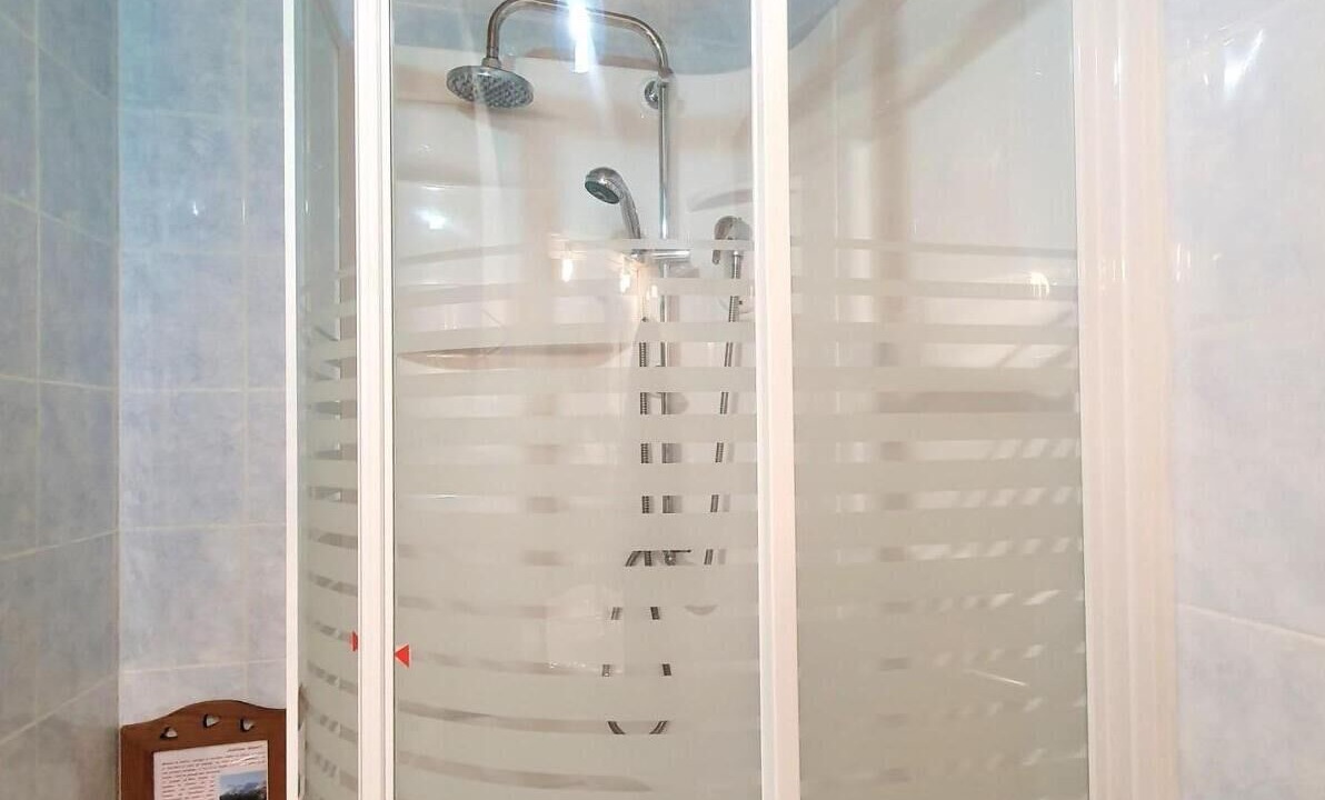 Photo of Bathroom in Saint-Etienne-en-Devoluy