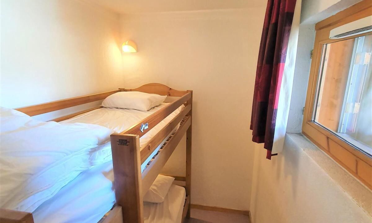 Photo of Bedroom in Saint-Etienne-en-Devoluy