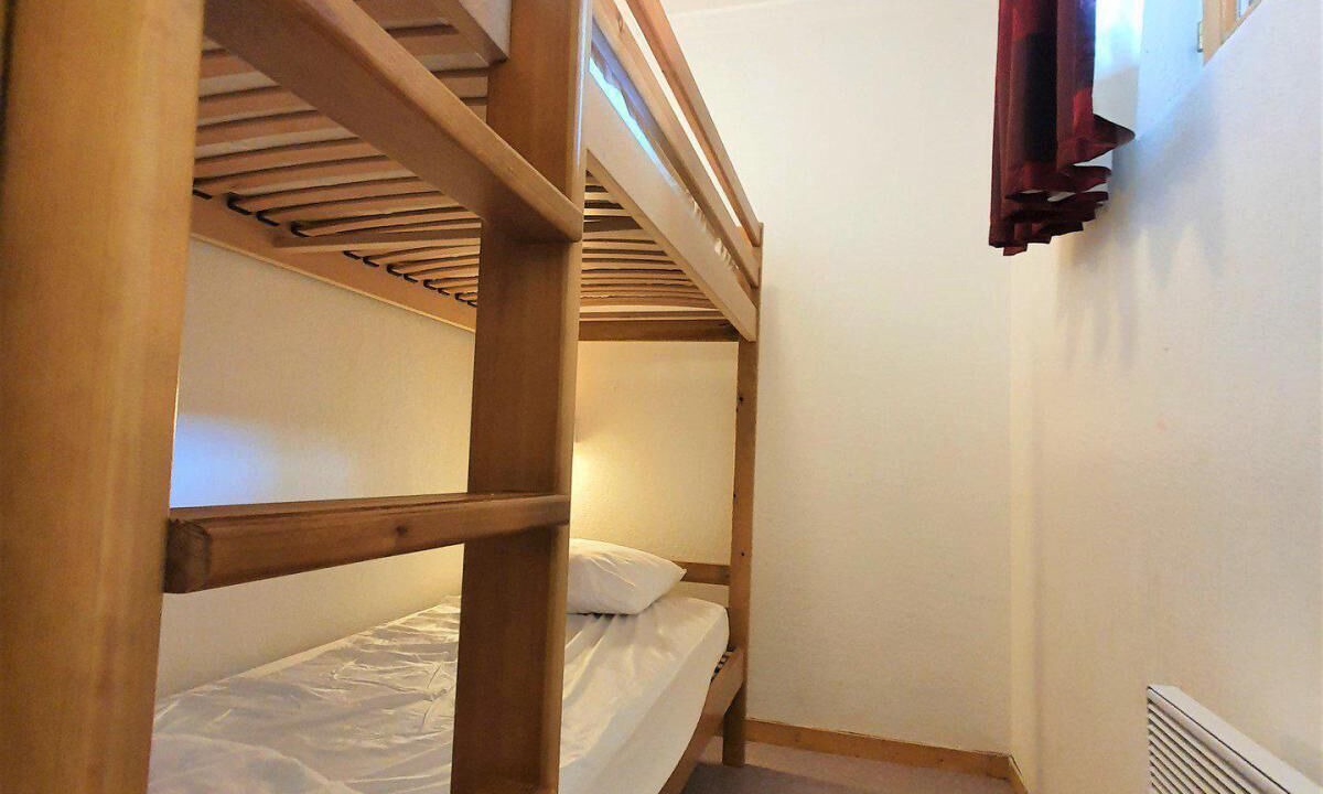 Photo of Bedroom in Saint-Etienne-en-Devoluy