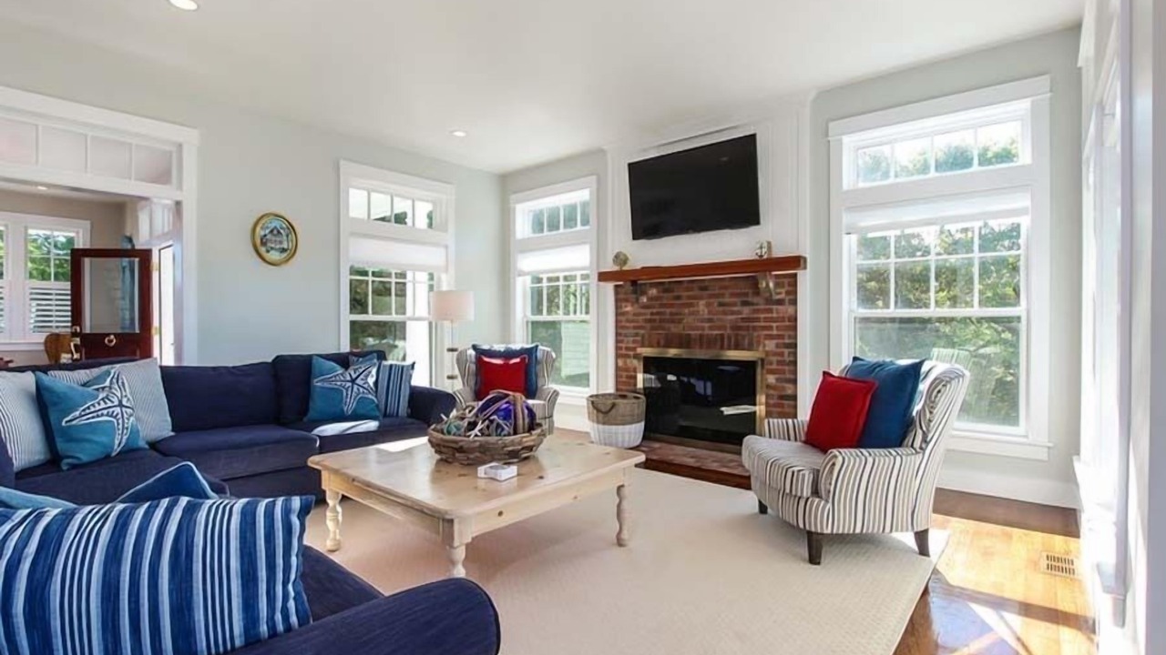 Photo of Livingroom in West Hyannisport