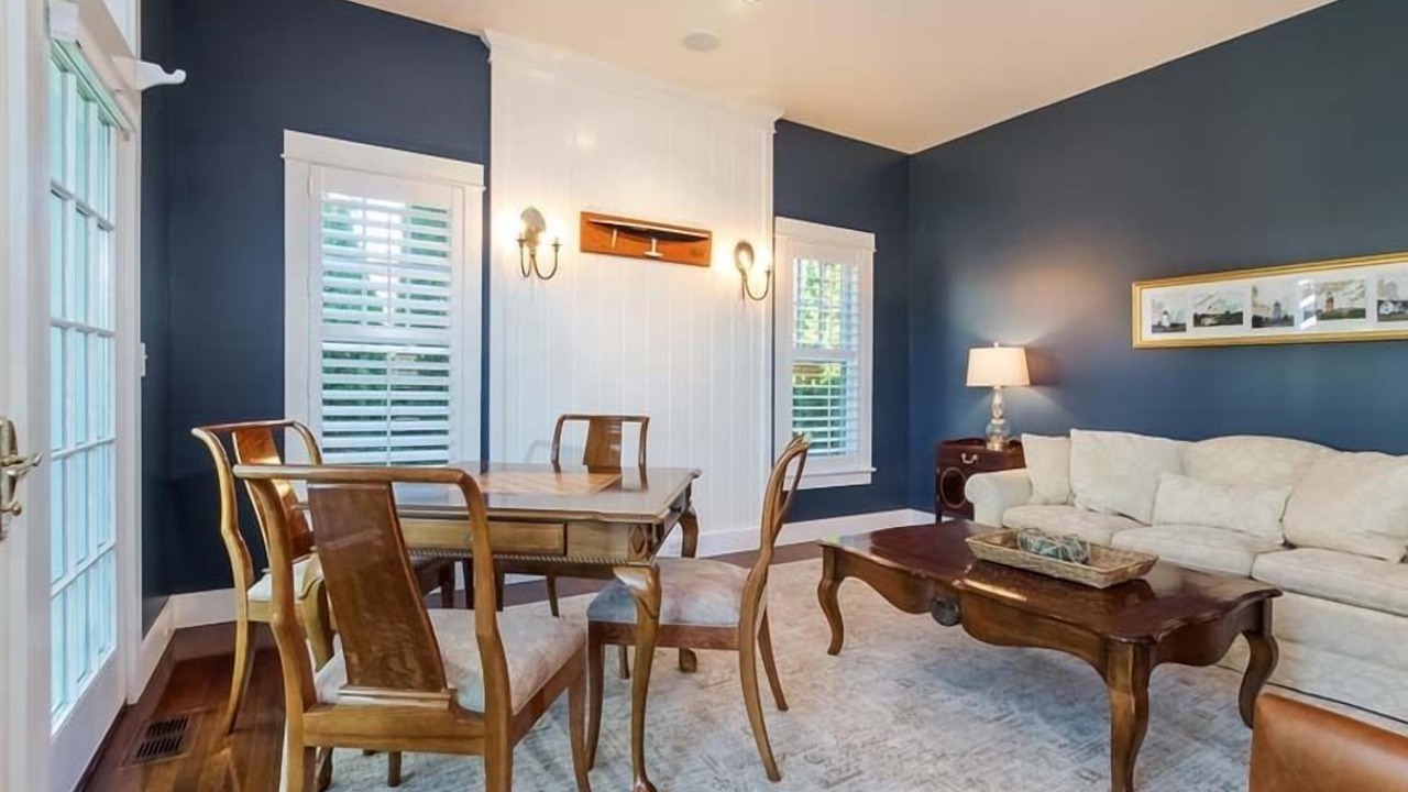 Photo of Livingroom in West Hyannisport