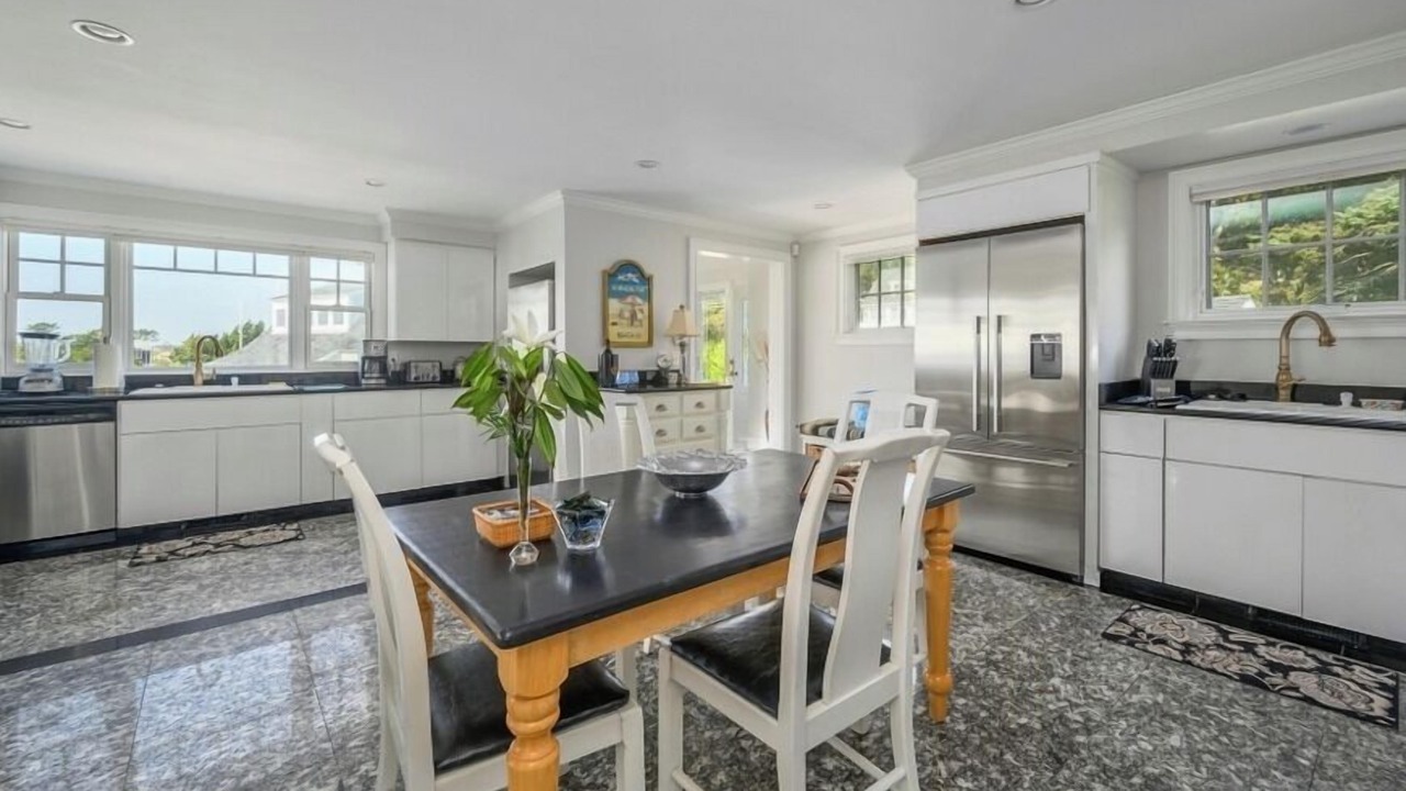 Photo of Others in West Hyannisport