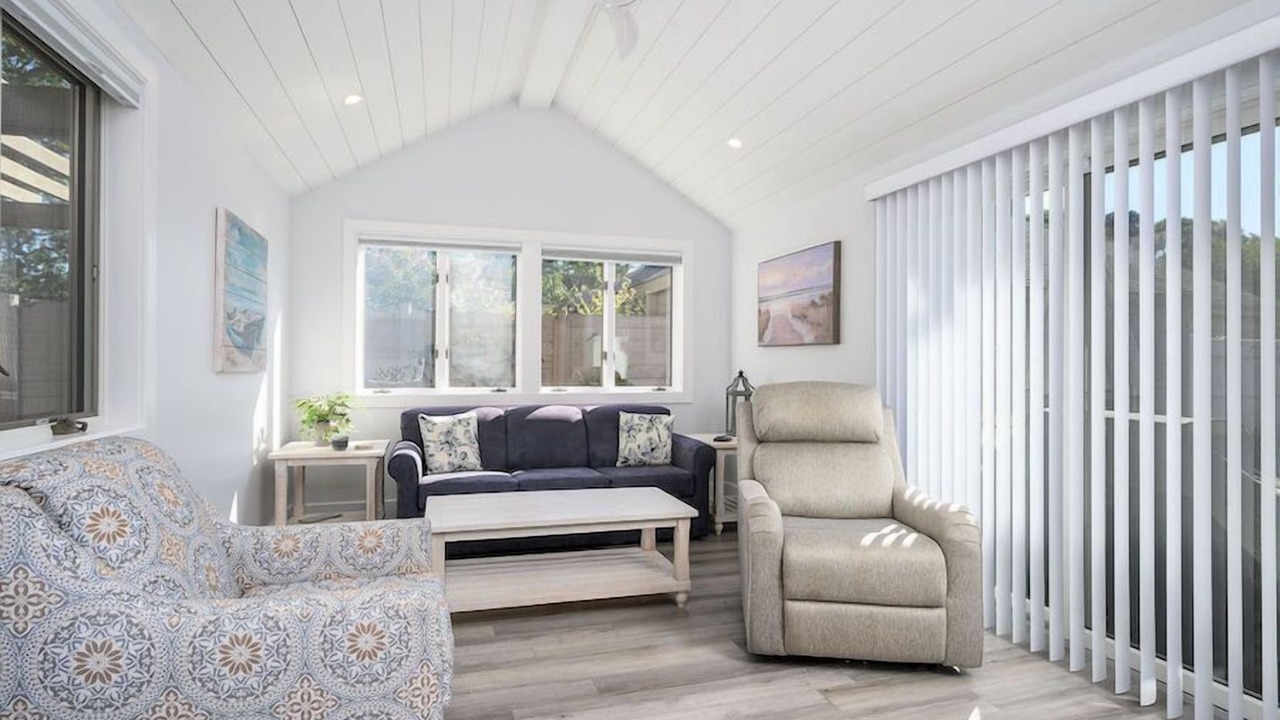 Photo of Livingroom in Mews Village