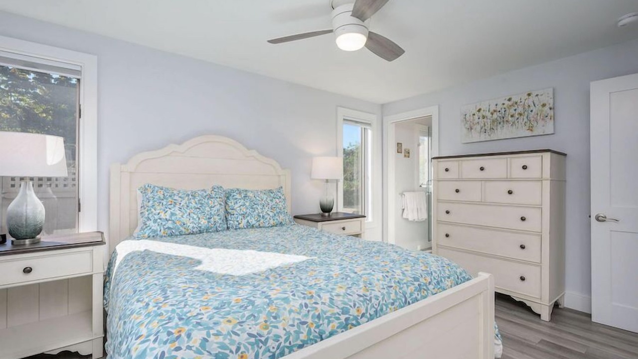 Photo of Bedroom in Mews Village