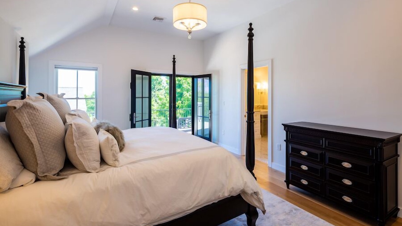Photo of Bedroom in East Dennis