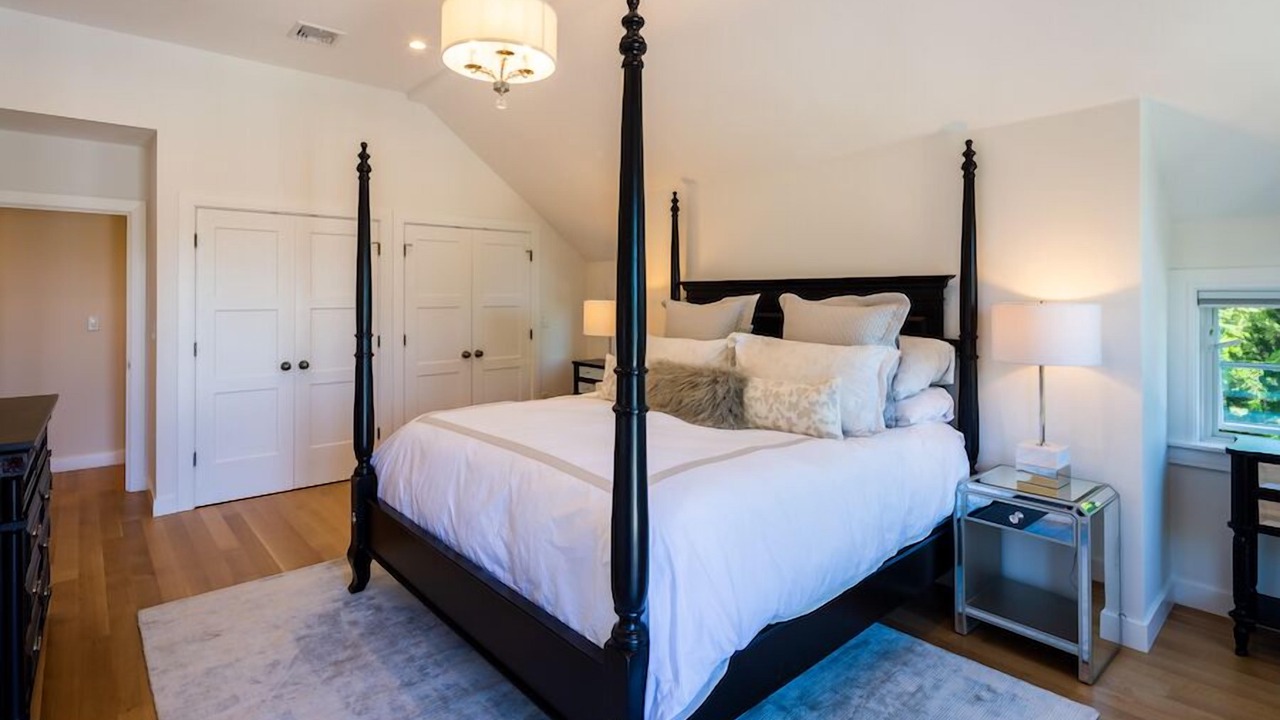 Photo of Bedroom in East Dennis