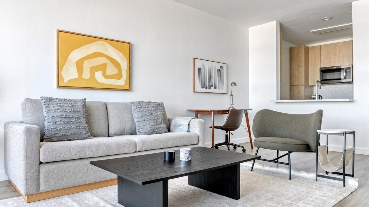 Photo of Livingroom in Cambridgeport