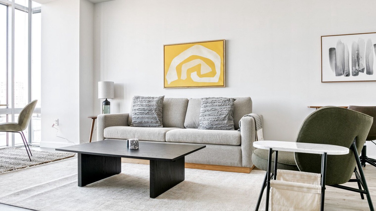 Photo of Livingroom in Cambridgeport