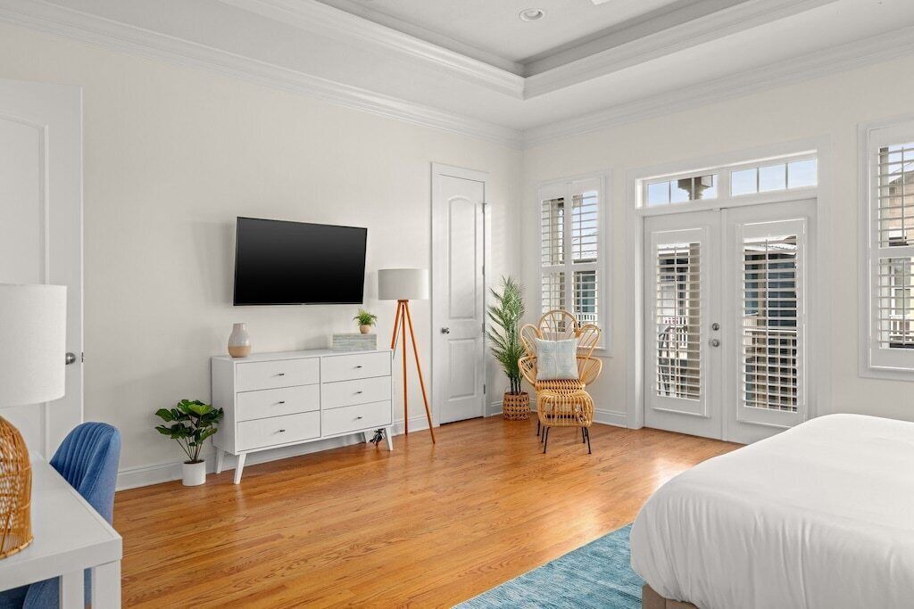 Photo of Bedroom in Crescent Beach