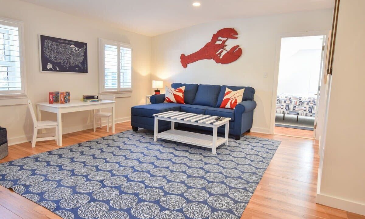 Photo of Livingroom in South Harwich