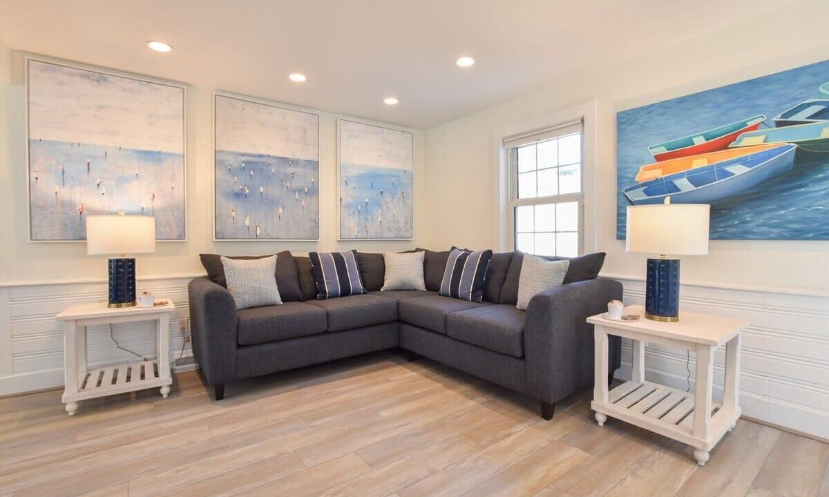 Photo of Livingroom in South Harwich