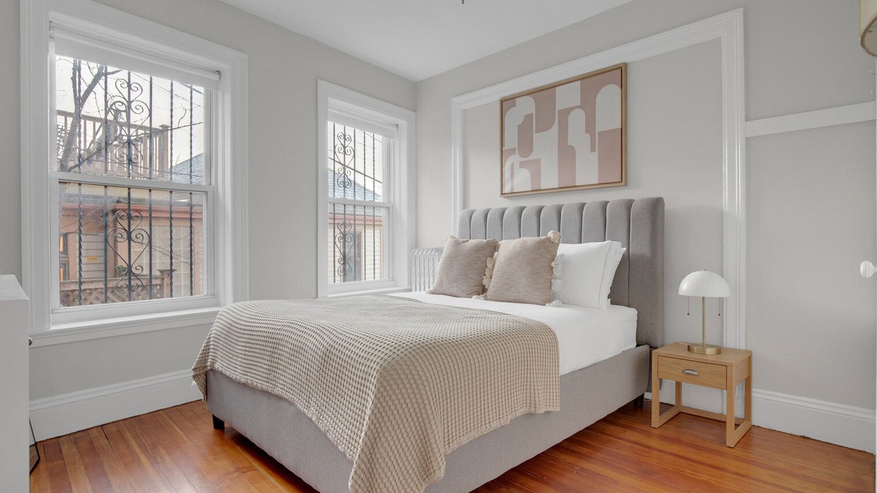 Photo of Bedroom in Aspinwall Hill