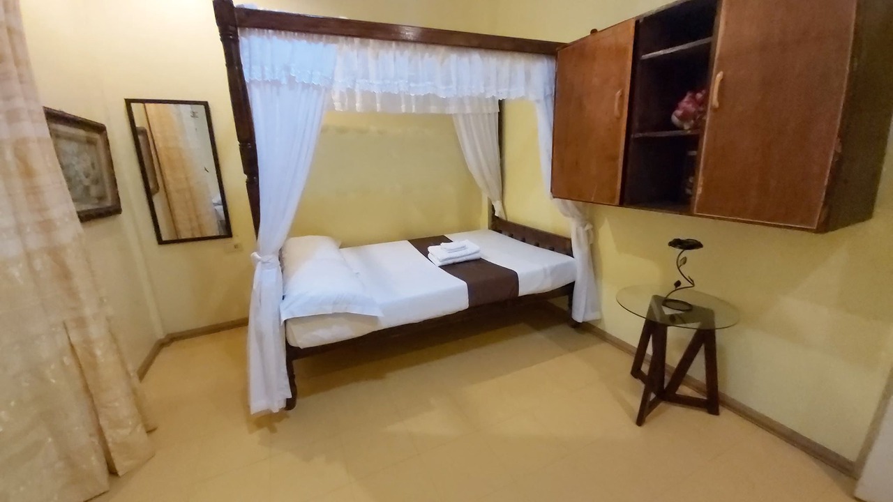 Photo of Bedroom in Loay