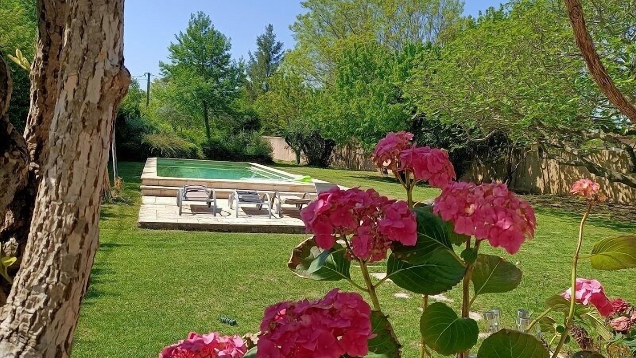 Photo of Outdoor in Entraigues-sur-la-Sorgue