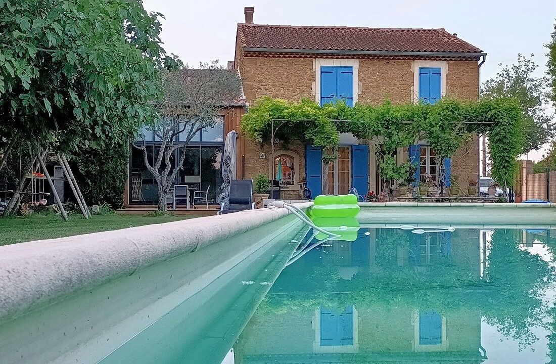 Photo of Outdoor in Entraigues-sur-la-Sorgue
