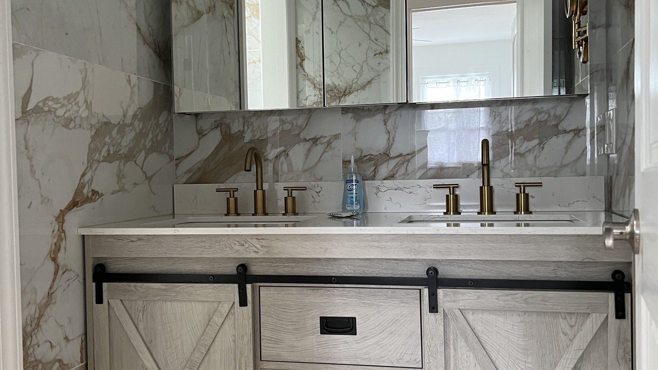 Photo of Bathroom in Hampton Bays