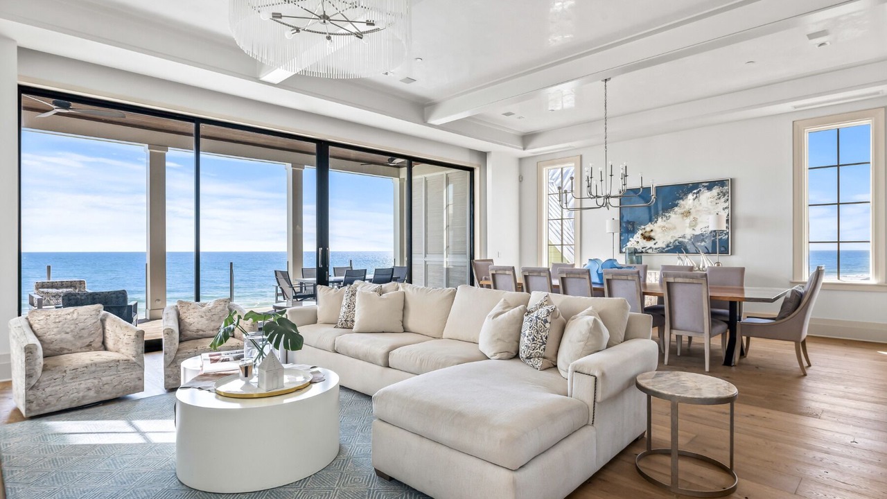 Photo of Livingroom in Seacrest